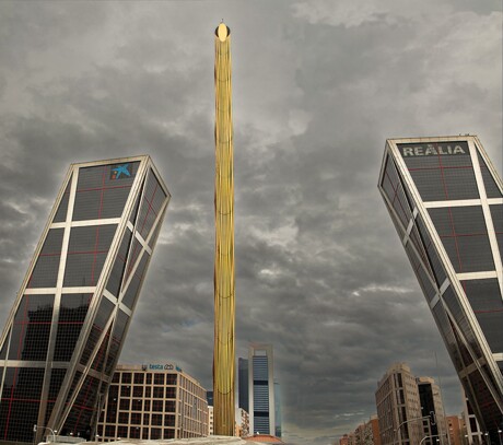 Paseo entre Plaza Castilla y las 4 Torres